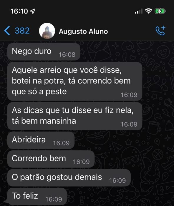 Augusto no WhatsApp: 'Tá correndo bem que só a peste'